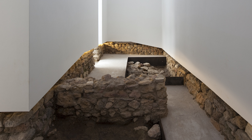 Musealização da área arqueológica da praça nova do castelo de s. jorge | Premis FAD 2011 | Ciutat i Paisatge